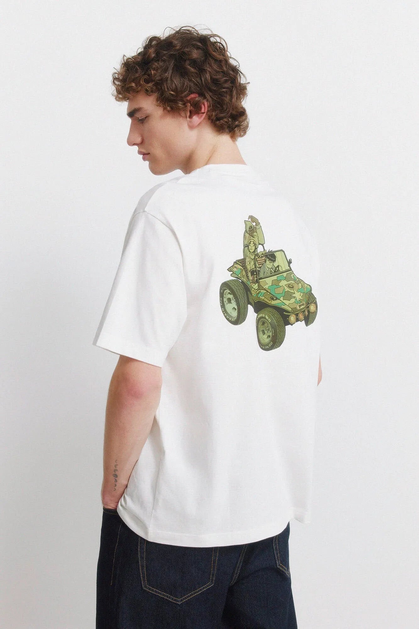 Springfield White Men T-Shirt Gorillaz SKU: 1453673_96 Image 05