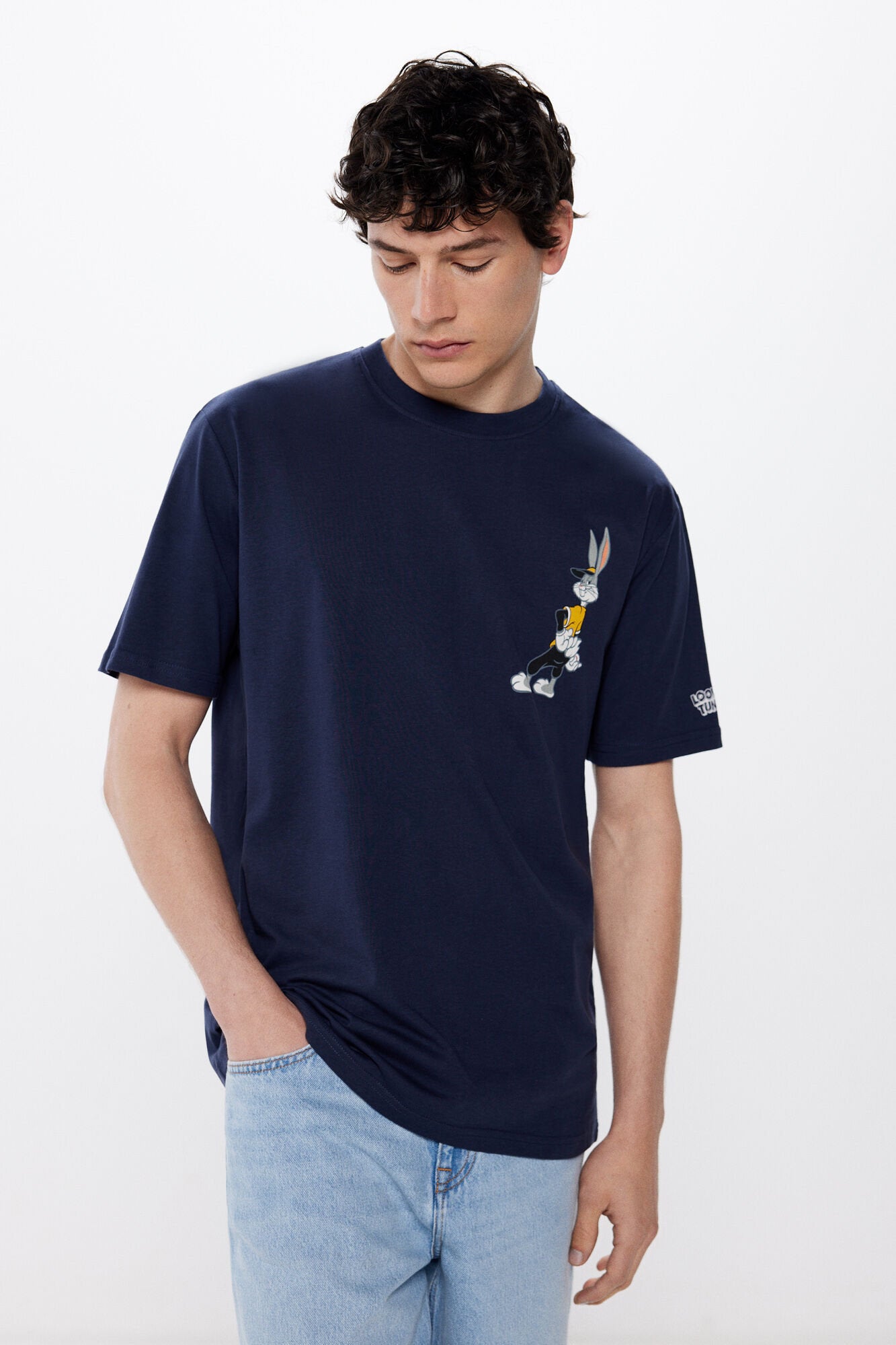 Bugs Bunny T-Shirt_1458771_11_01