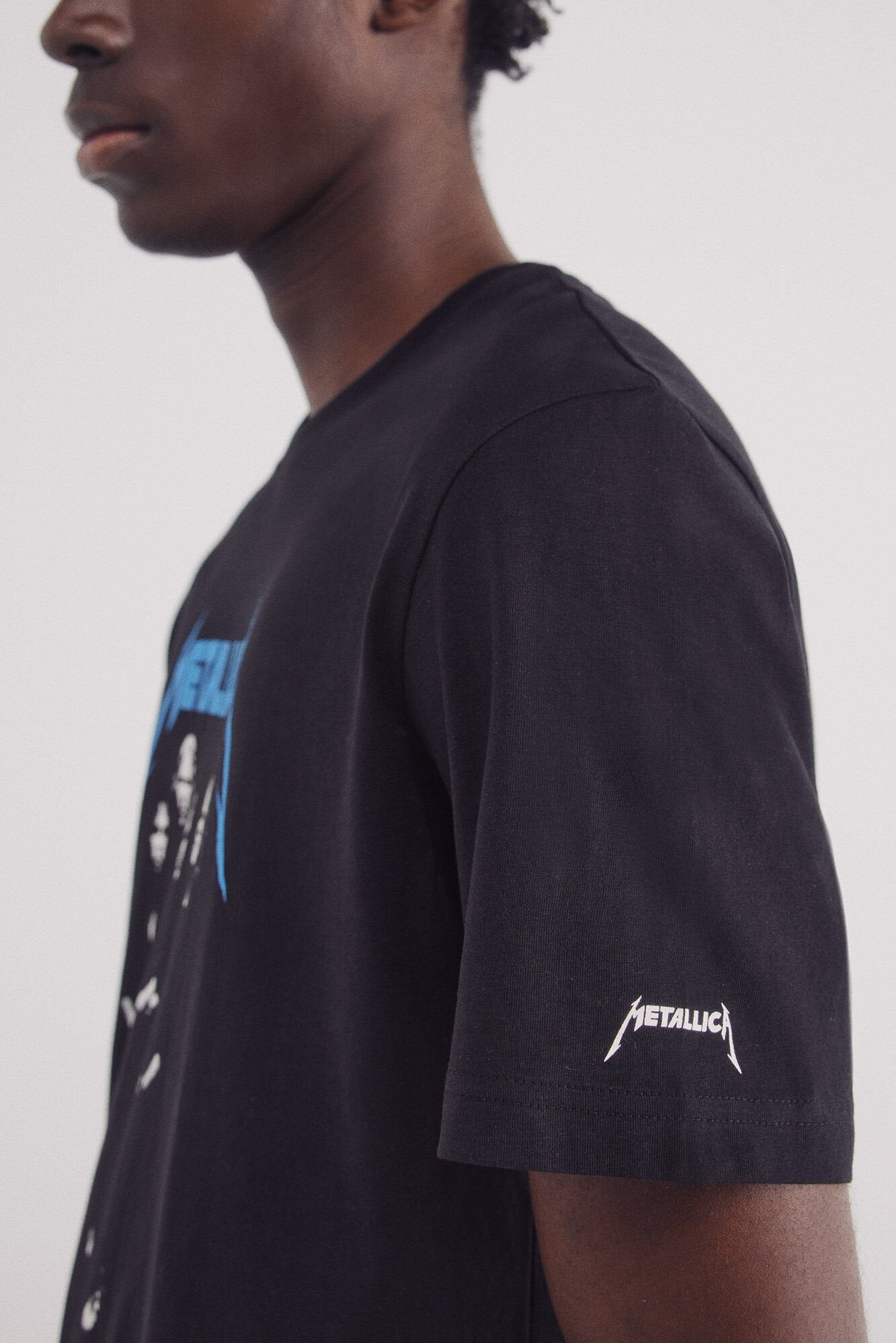 Springfield_Metallica T-Shirt_1459338_01_02