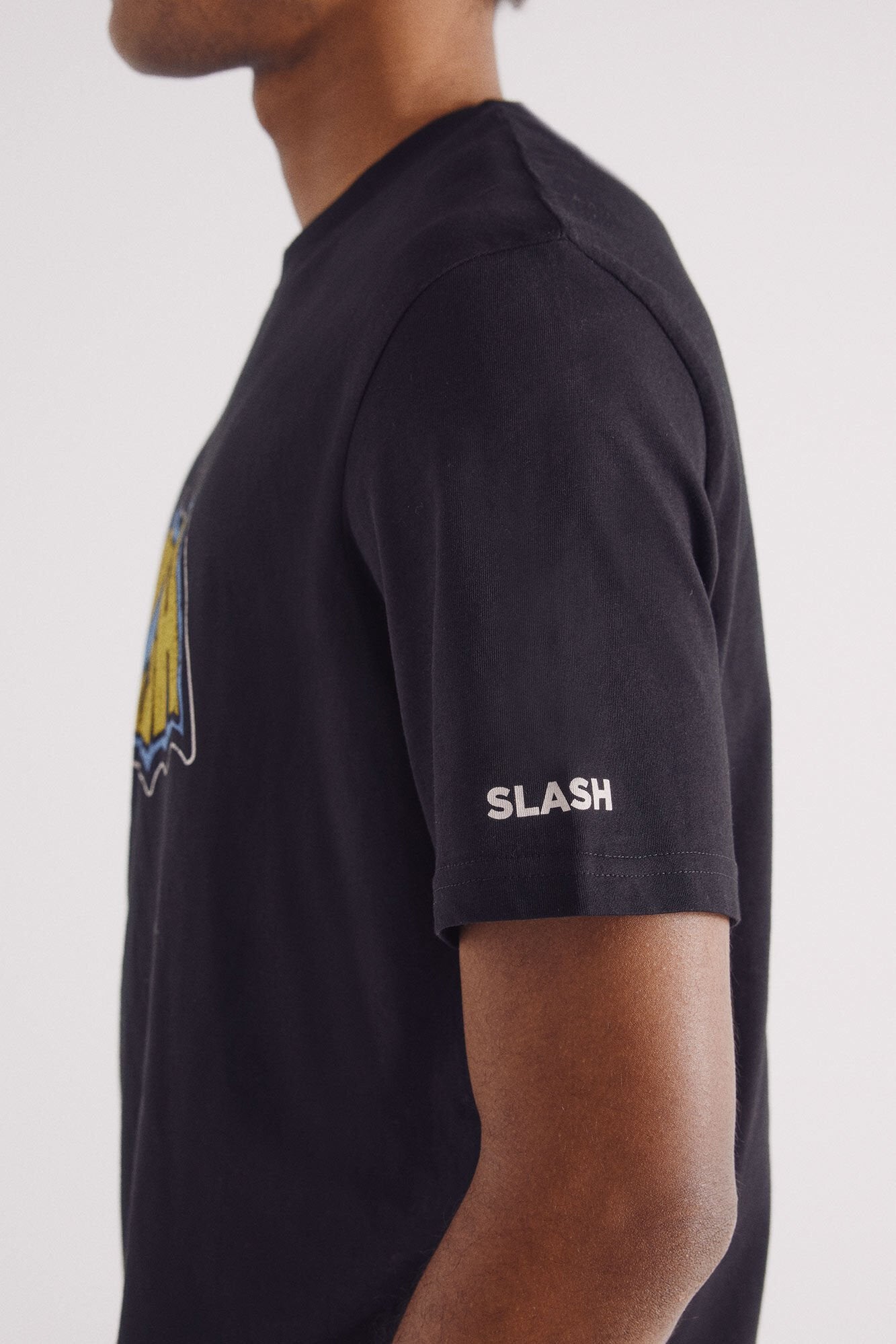 Springfield_Slash Bat T-Shirt_1459339_01_04