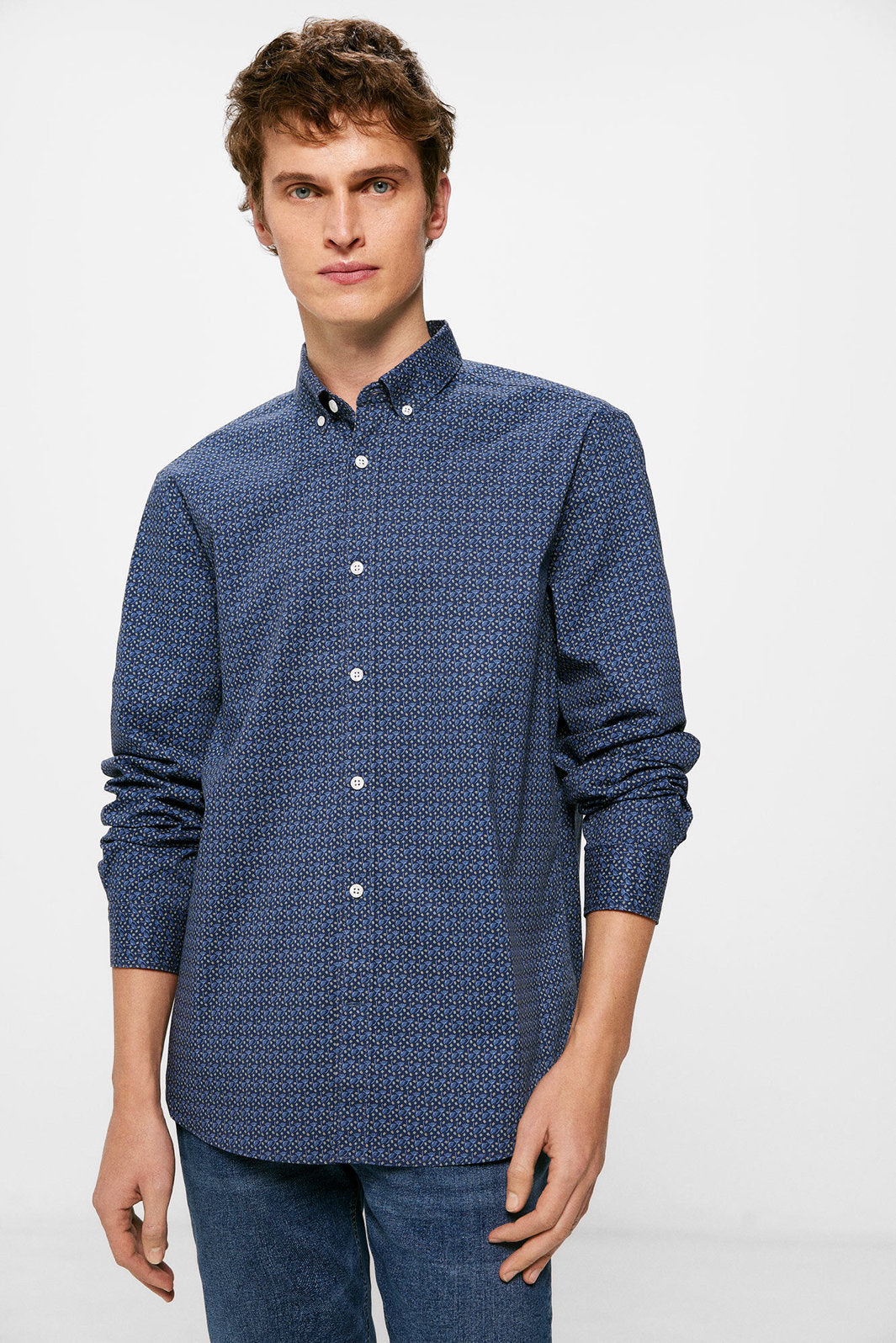 Button Down Shirt With All Over Print_1517702_11_01
