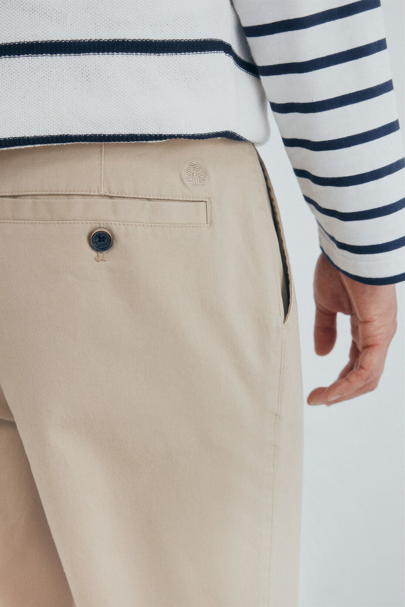 Springfield_Beige/Camel_Lightweight Comfort Slim Fit Chinos Pants_1552721_52_04