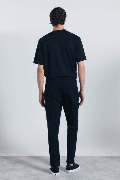 Springfield_Black_Slim Fit Cargo Trousers_1552730_01_06