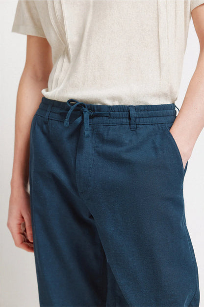Springfield Blue Men Linen Comfort Fit Chinos SKU: 1553717_11 Image 03