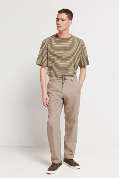 Springfield Beige Men Linen Comfort Fit Chinos SKU: 1553717_37 Image 01