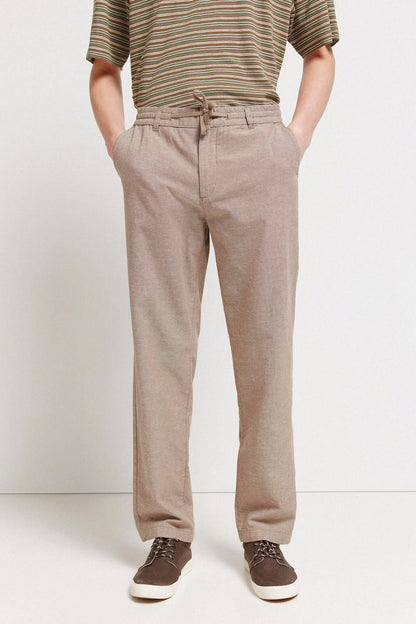 Springfield Beige Men Linen Comfort Fit Chinos SKU: 1553717_37 Image 02