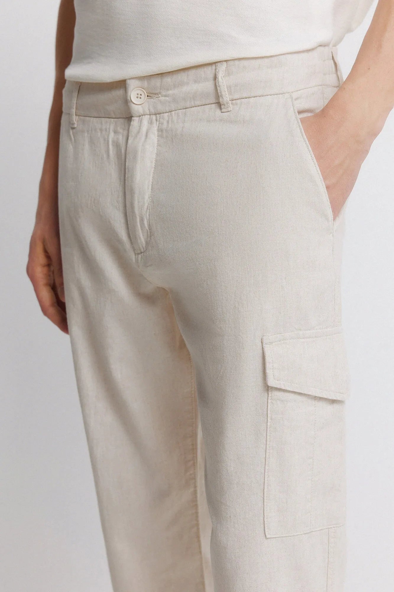 Springfield Beige Men Linen Cargo Slim Fit Trousers SKU: 1553718_51 Image 05