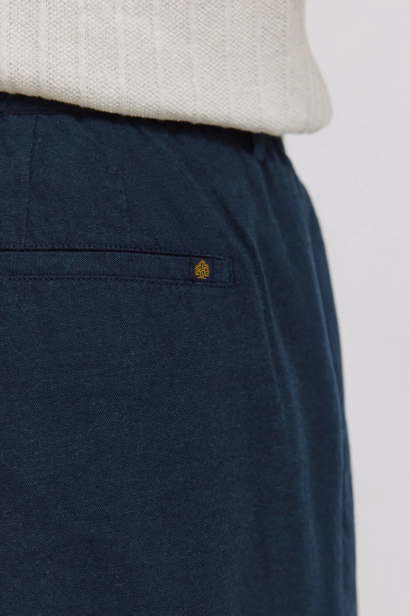 Springfield Blue Men Linen Comfort Fit Chinos SKU: 1553735_11 Image 05