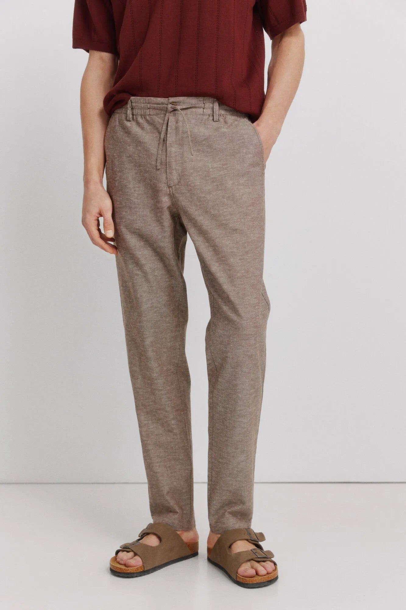 Springfield Beige Men Linen Comfort Fit Chinos SKU: 1553735_37 Image 02