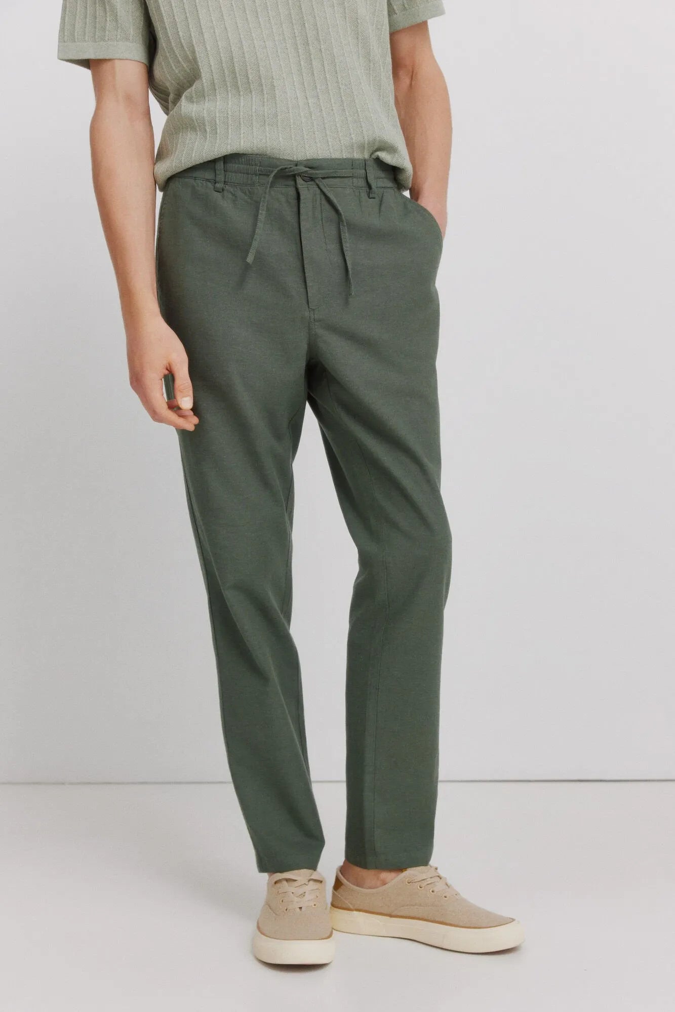 Springfield Khaki Men Linen Comfort Fit Chinos SKU: 1553735_92 Image 02