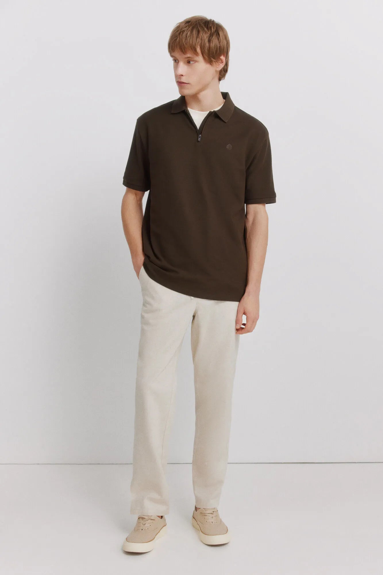 Springfield White Men Linen Comfort Fit Chinos SKU: 1553735_97 Image 06