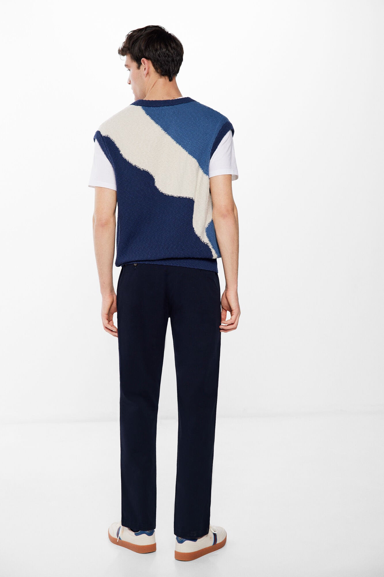 Loose Fit Chino Trousers_1557247_10_03