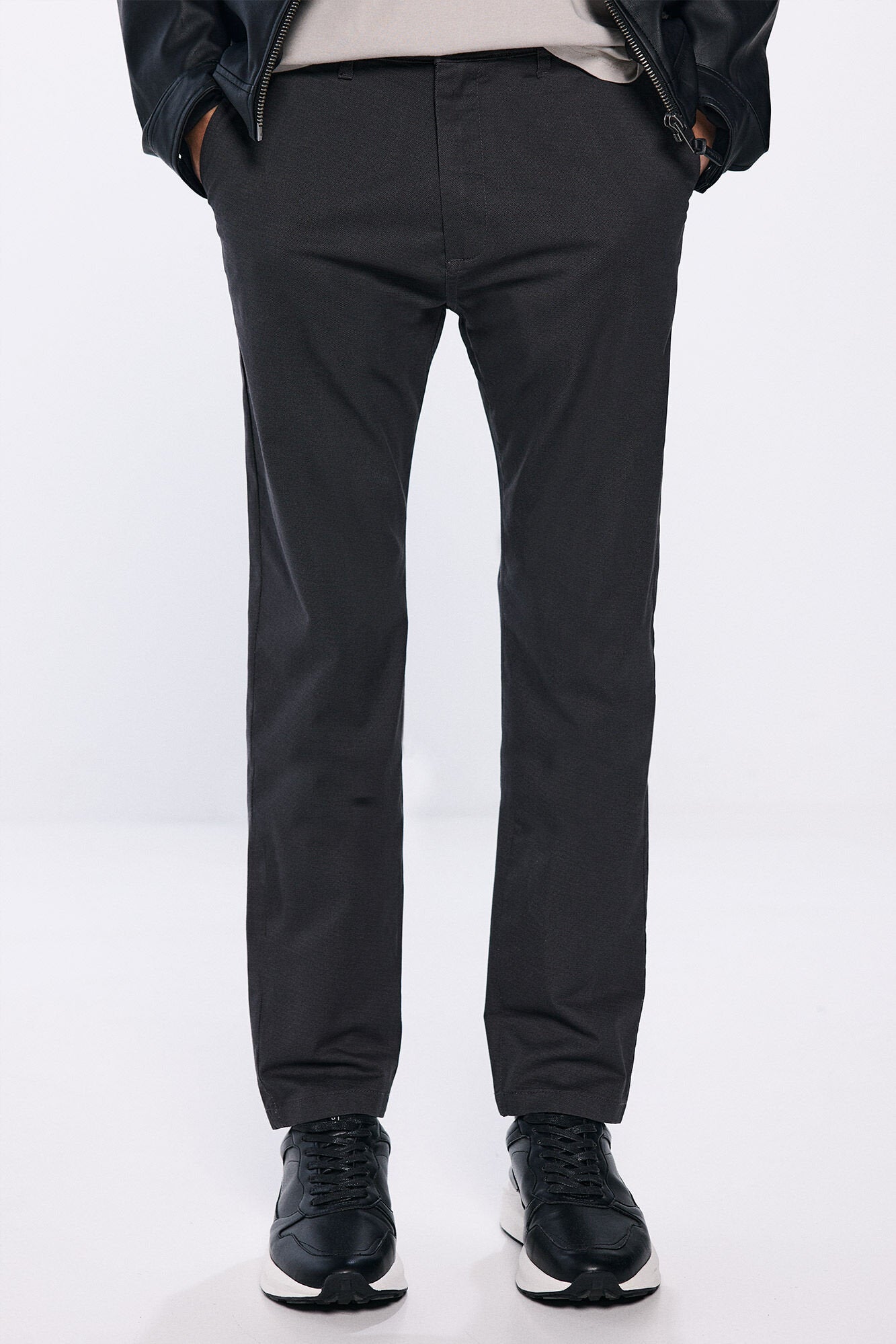 Springfield_Slim Fit Micro-Printed Chinos_1559332_42_02