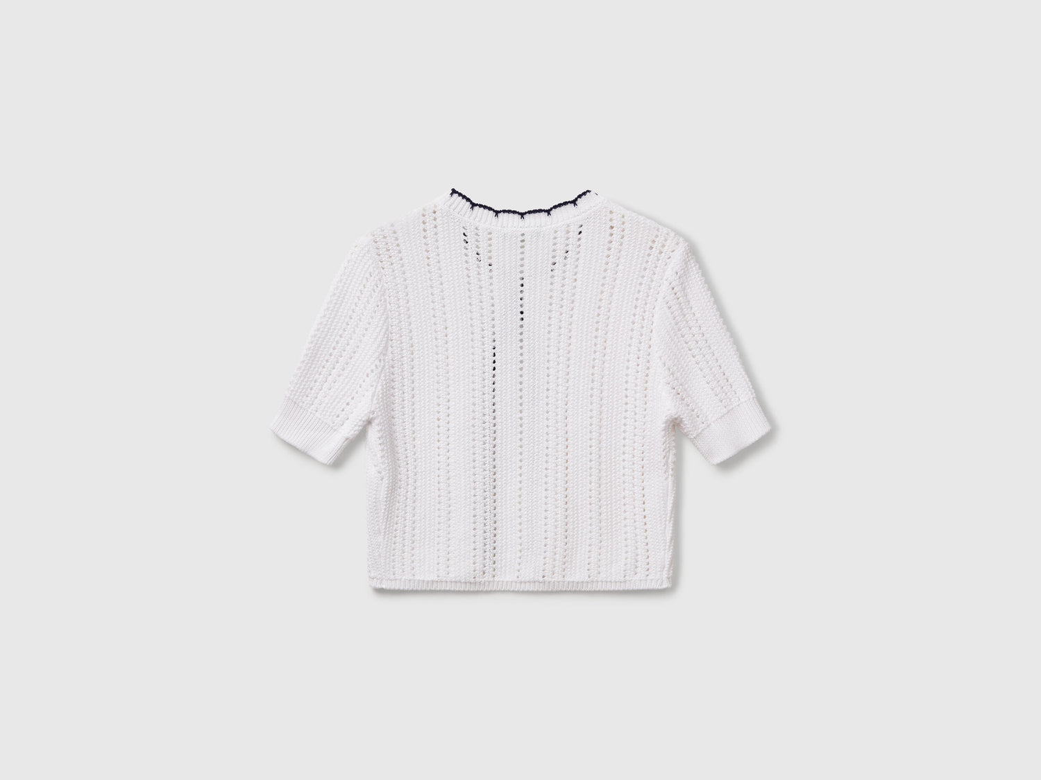 Benetton_Cropped Perforated Cardigan_1594E501Z_101_05