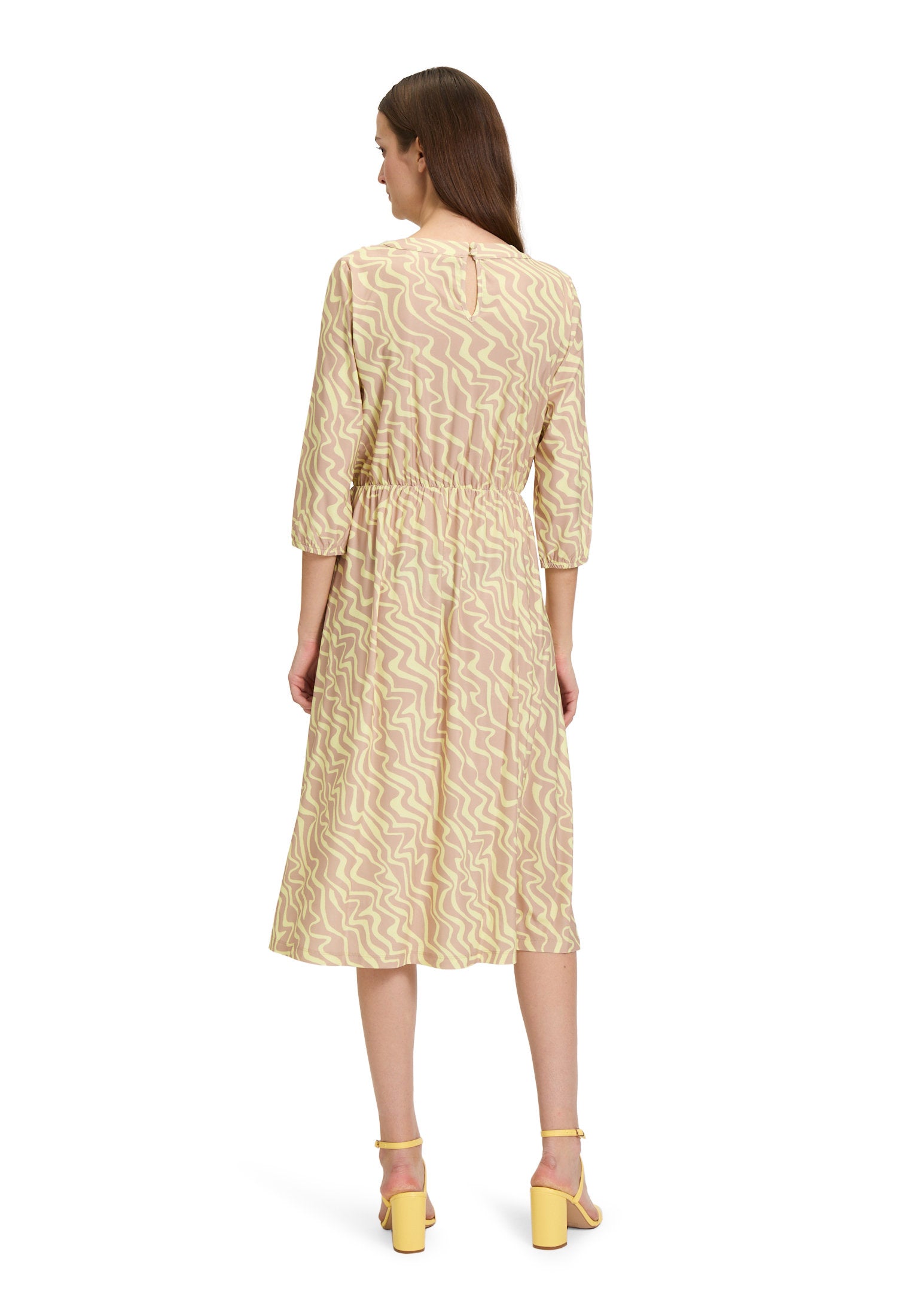Betty Barclay_Dress Short 3/4 Sleeve_1606-3106_7822_03