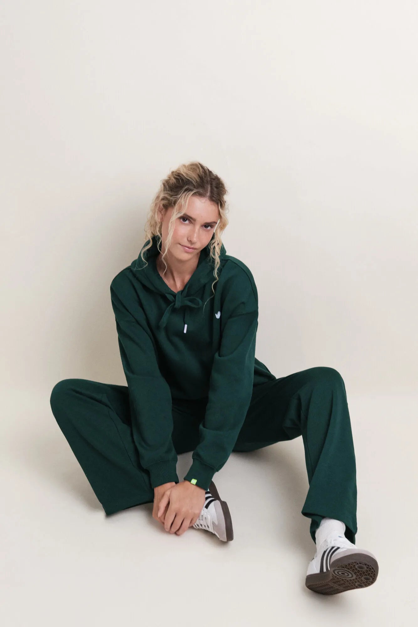 Women Secret_Bottle_Green Cotton Plush Flare Trouser_1672053_20_03