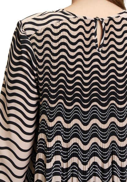 Betty Barclay_Pleated Dress_1675-1263_9875_07