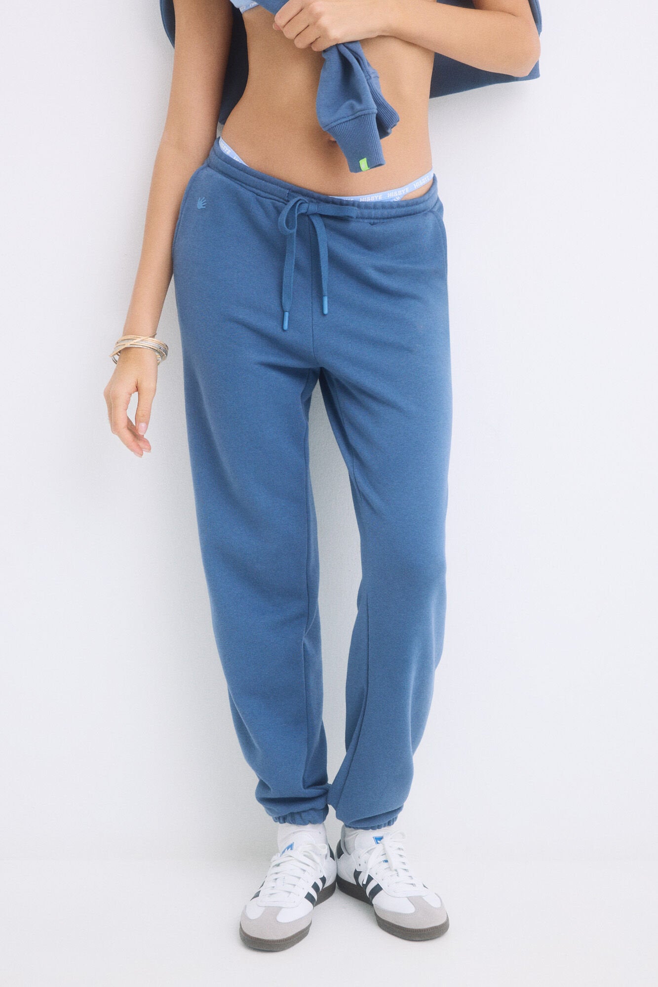 Women Secret_Pink Plush Jogger Long Pants_1679331_17_02