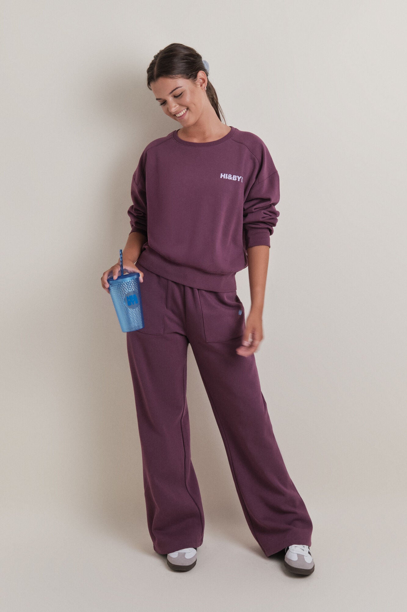 Women Secret_Brown_Short Plush Wine Sweatshirt_1692011_68_03
