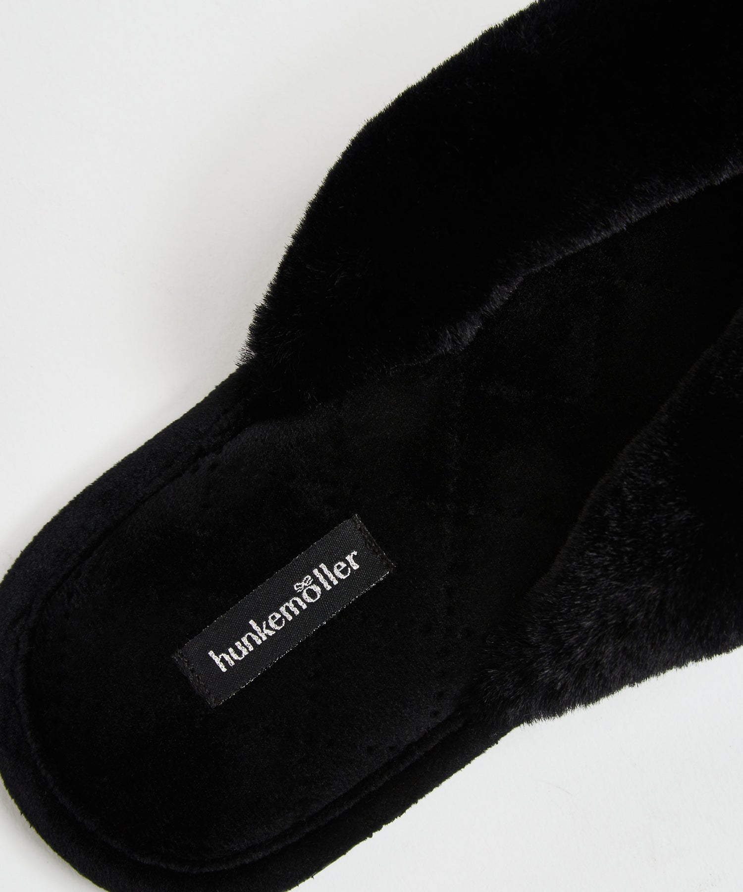 Quilted Velour Fur Lady Slipper_172485_Black_03