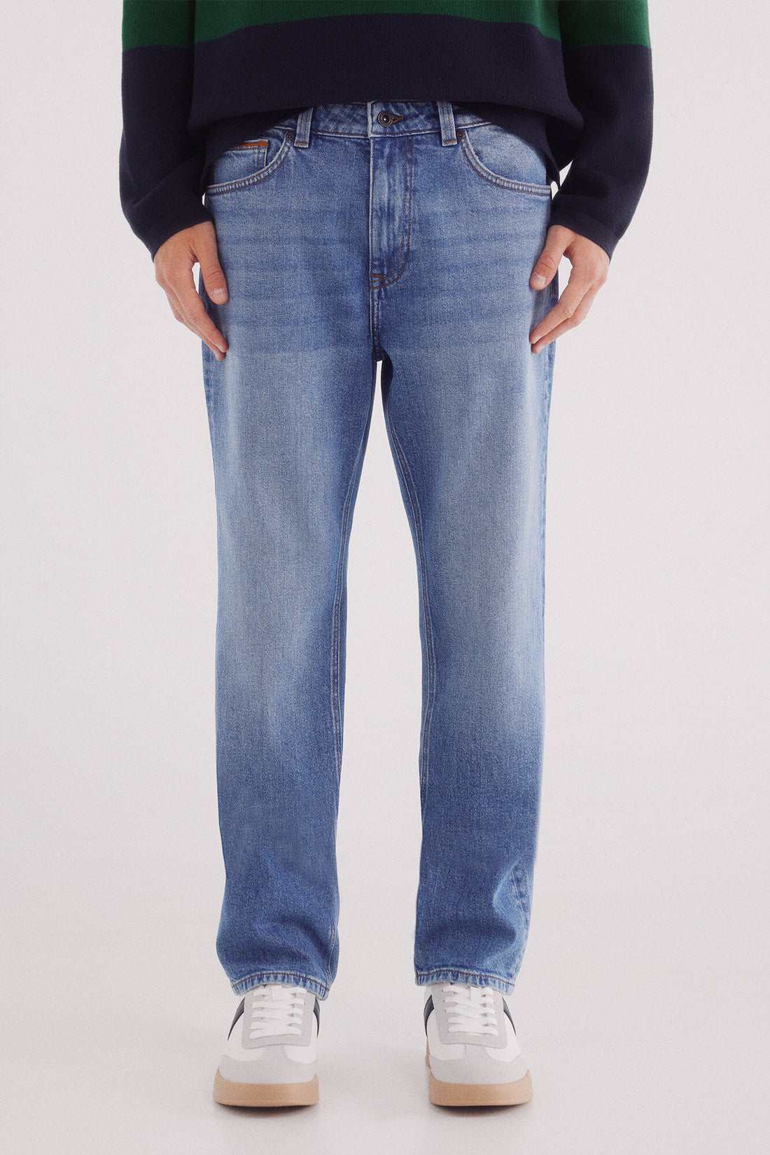 Springfield_Blue_Regular Fit Jeans_1752027_14_02