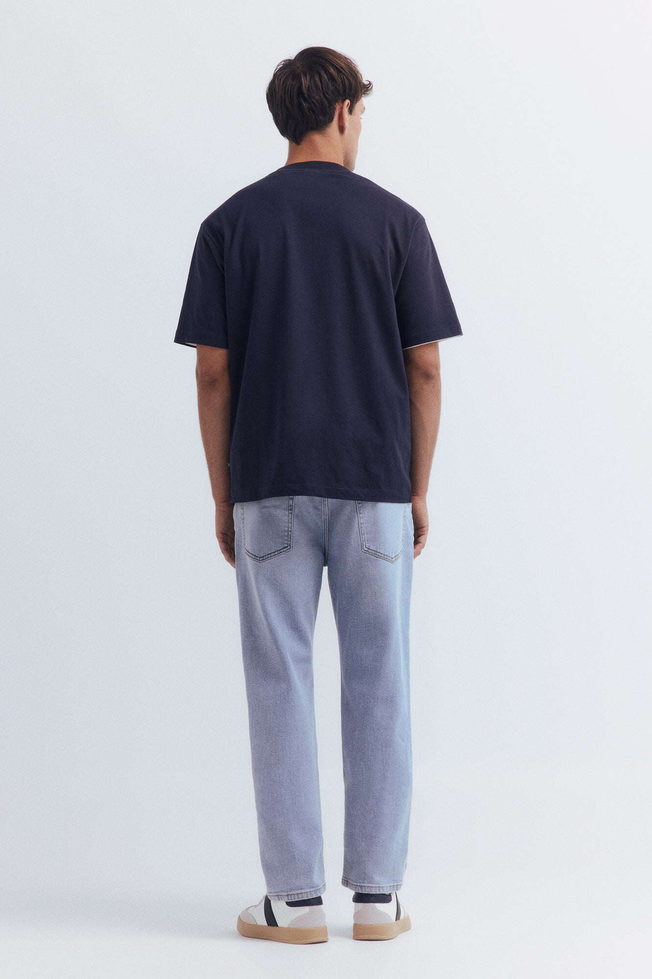 Springfield_Light_Blue_Light Wash Straight Fit Jeans_1752033_16_06