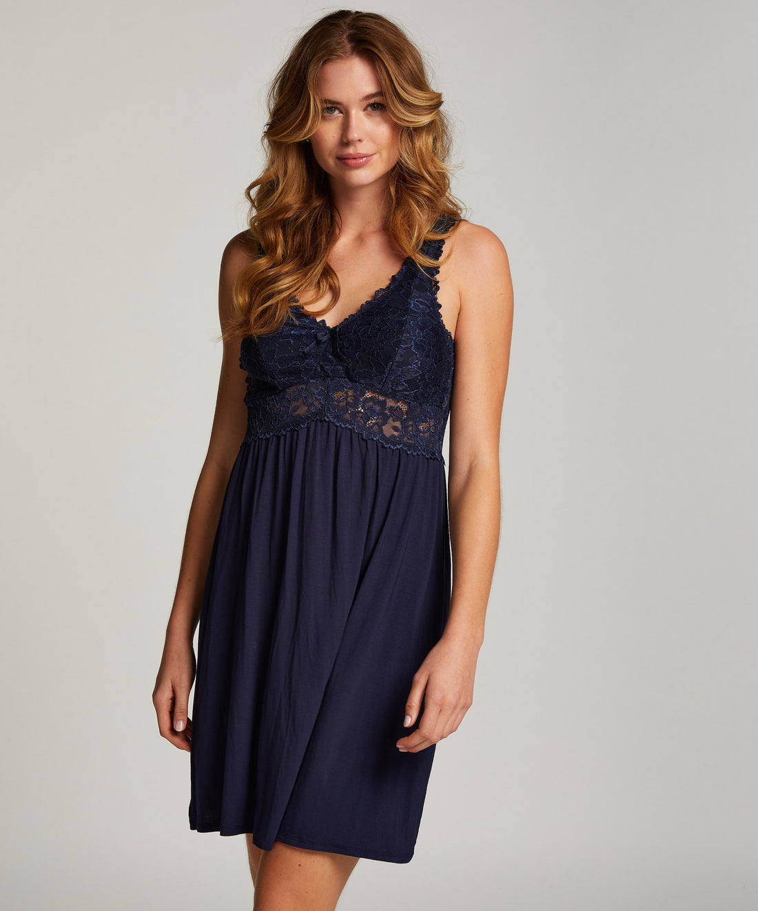 Nora Lace Nightgown_175239_Peacoat_01