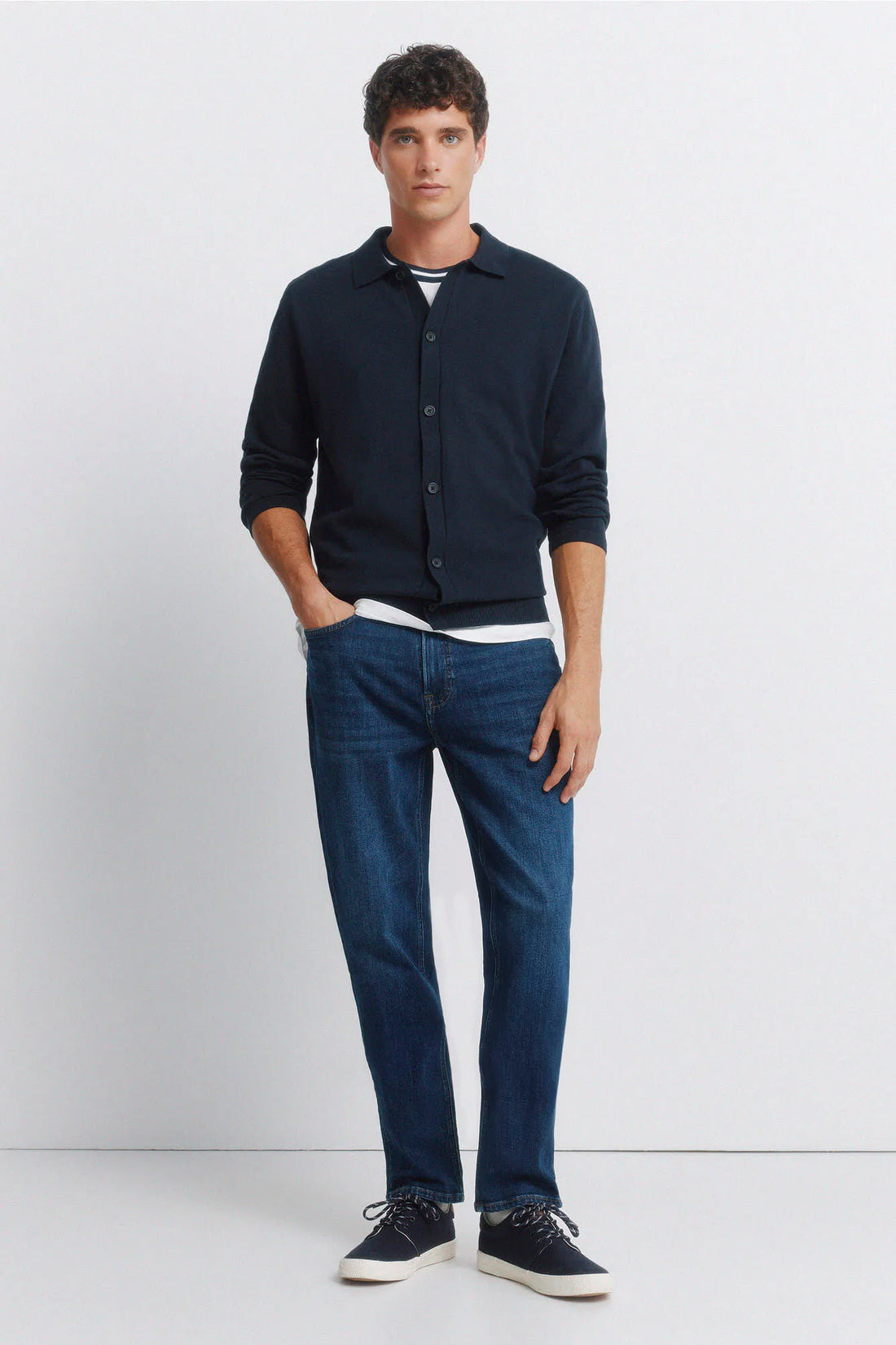 Springfield Blue Men Dark Wash Slim Fit Jeans SKU: 1753225_11 Image 01