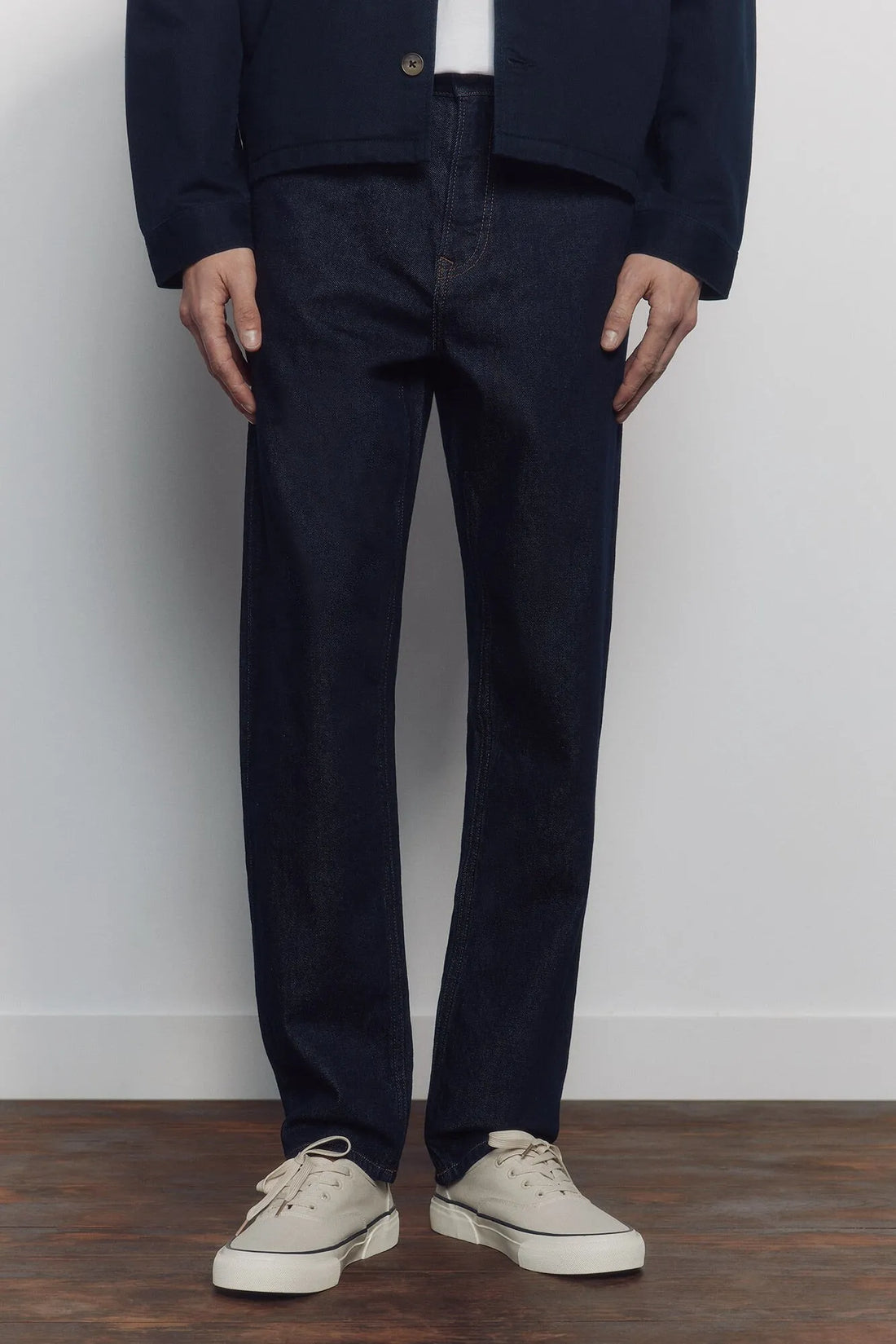 Springfield Blue Men Jeans Desized Wash Regular Fit SKU: 1753234_10 Image 02