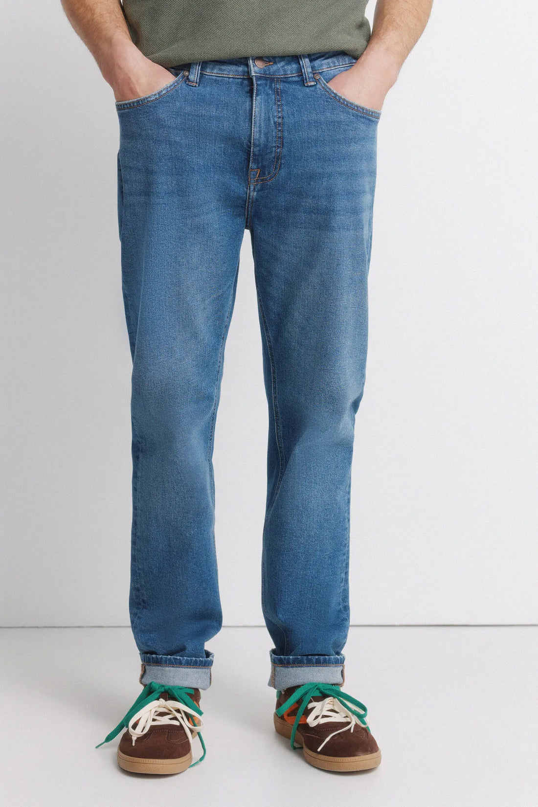 Springfield Blue Men Jeans Medium Wash Slim Fit SKU: 1753239_14 Image 02