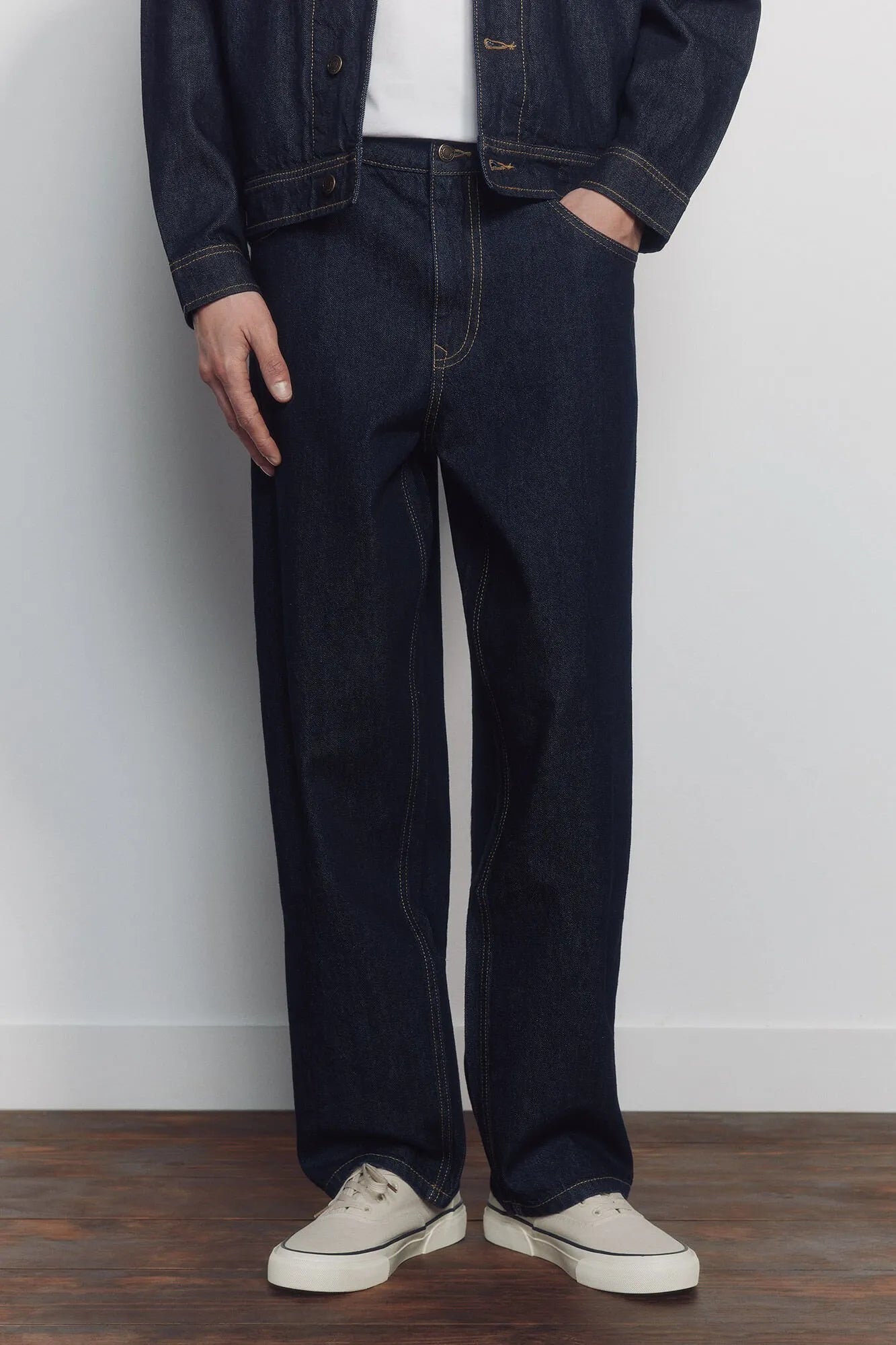 Springfield Blue Men Wide Leg Desized Wash Jeans SKU: 1753246_10 Image 03