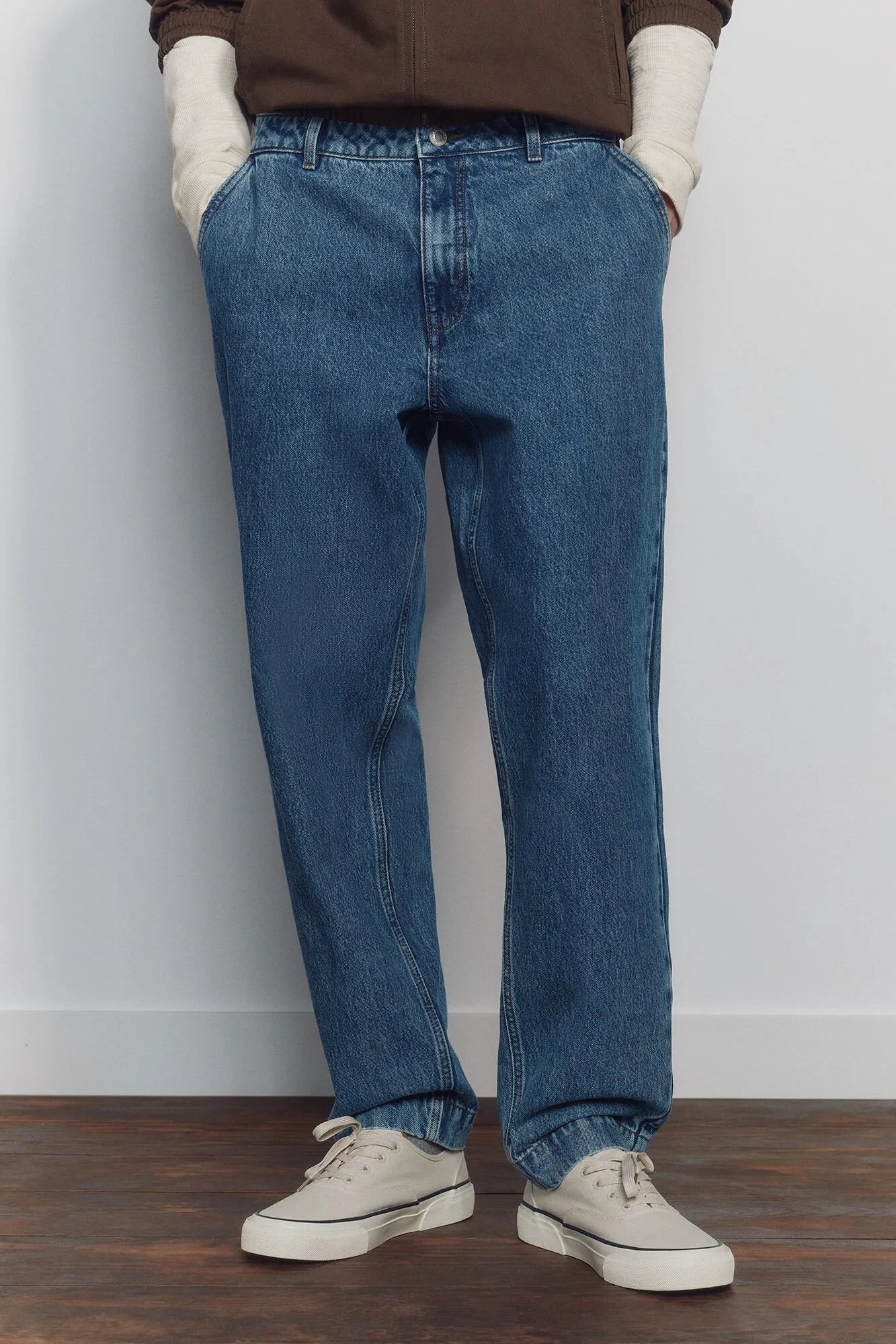 Springfield Blue Men Overdyed Relaxed Fit Chino Jeans SKU: 1753248_83 Image 03