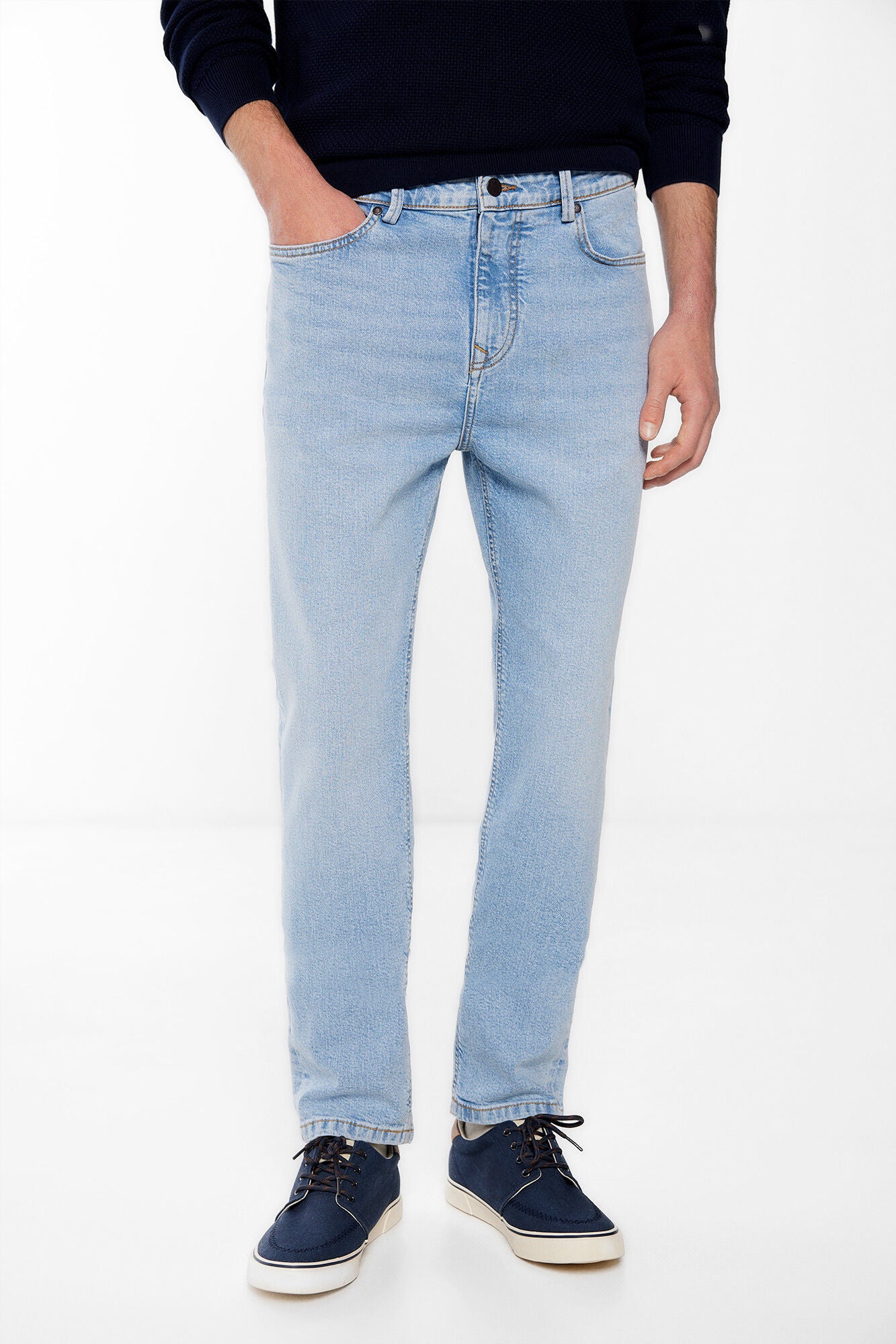 Light Wash Slim Fit Jeans - BEVAVA
