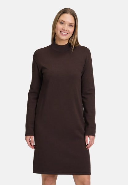 Betty Barclay_Light Maroon_Knitted Dress with Stand-Up Collar_1786-2907_7410_01