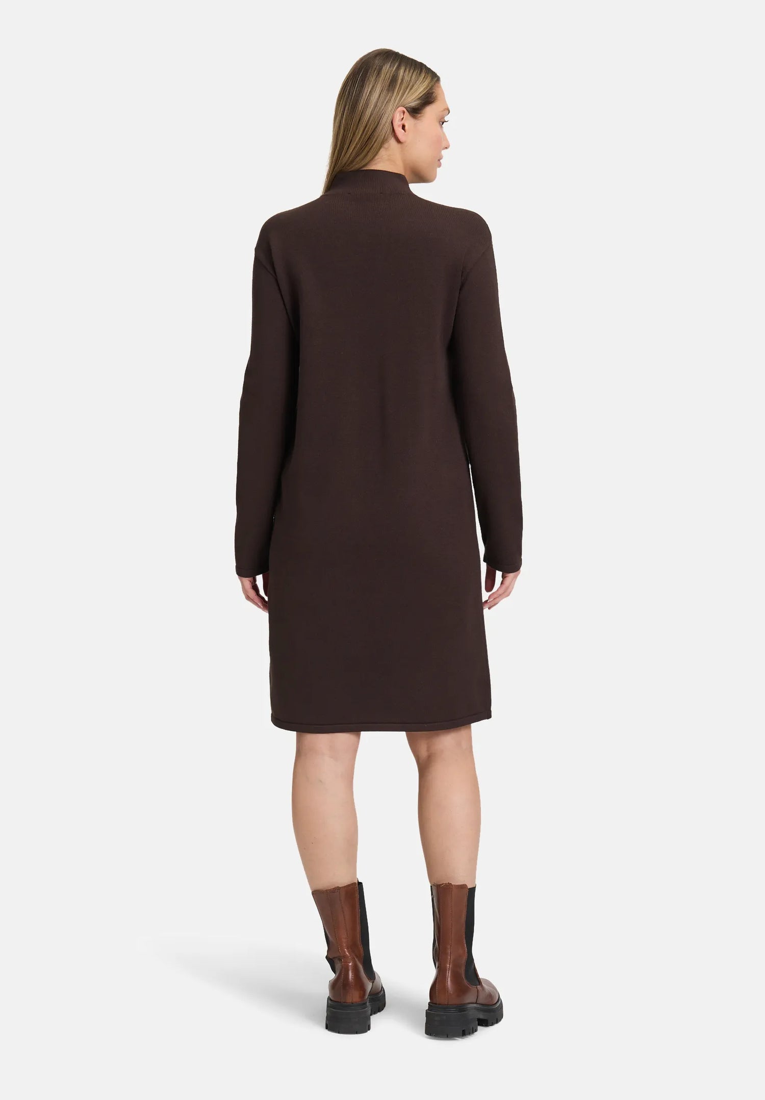 Betty Barclay_Light Maroon_Knitted Dress with Stand-Up Collar_1786-2907_7410_03