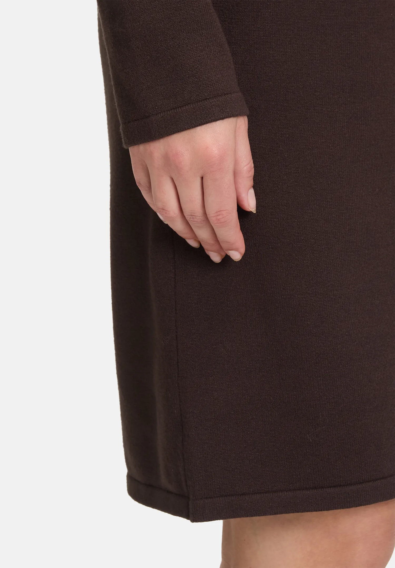 Betty Barclay_Light Maroon_Knitted Dress with Stand-Up Collar_1786-2907_7410_07