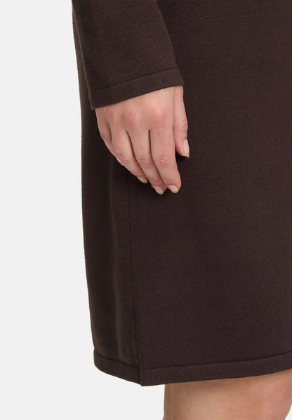 Betty Barclay_Light Maroon_Knitted Dress with Stand-Up Collar_1786-2907_7410_07