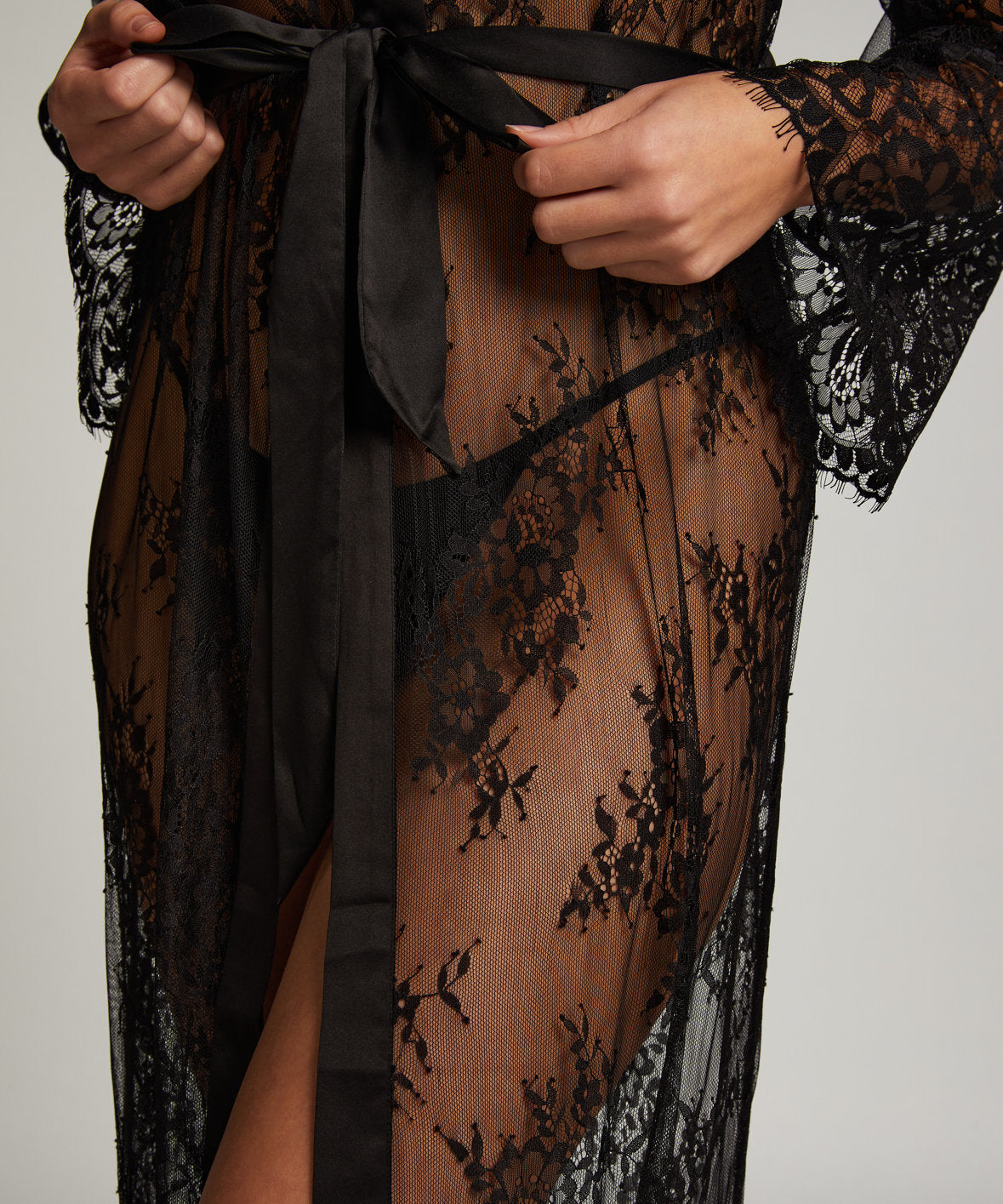 Kimono Long Allover Lace Isabella_191638_Black_04