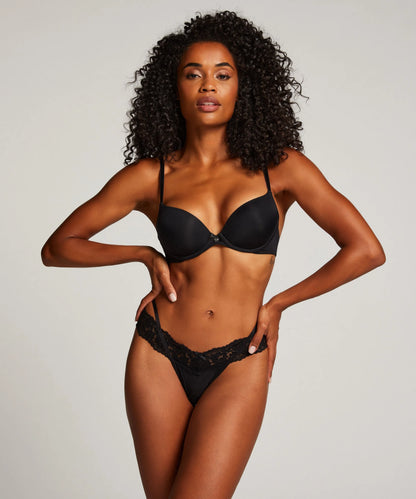 Hunkemoller Black Women Elliena Extra Low V Thong SKU: 194040_Black Image 01