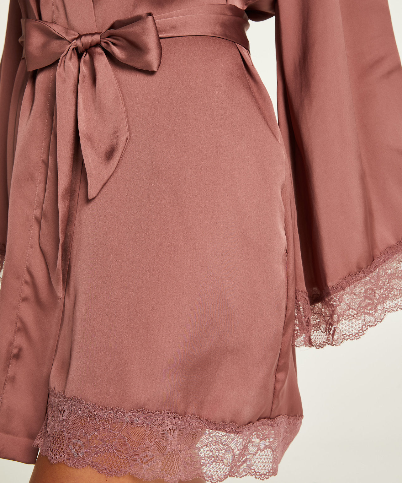 Kimono Satin Meili_195973_Wistful Mauve_04