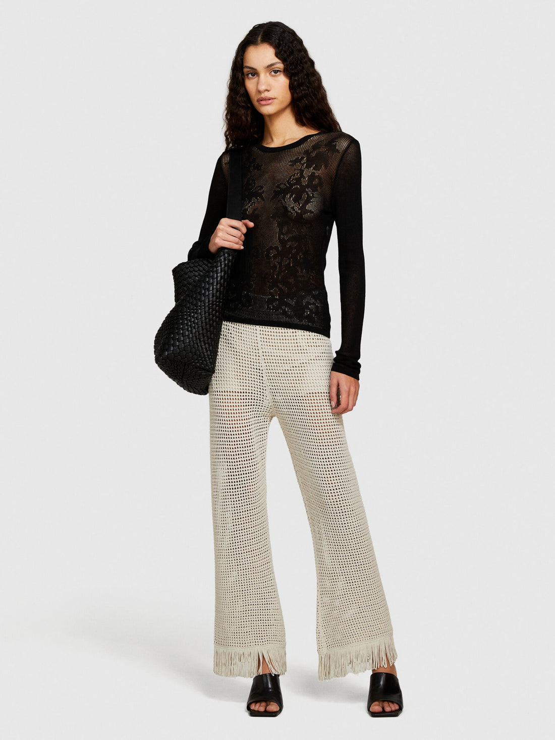 Perforated Trousers With Fringe_196PMF008_38U_01