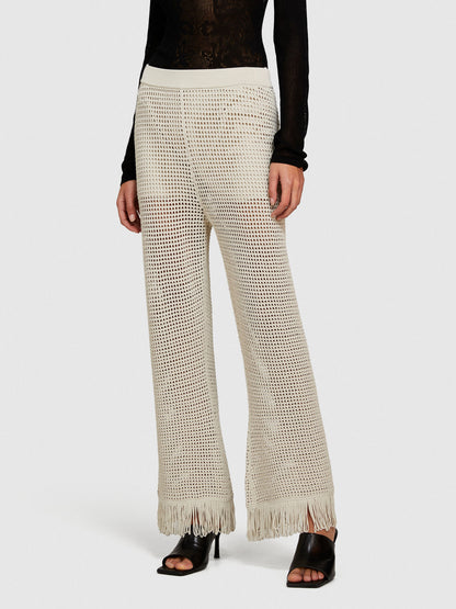 Perforated Trousers With Fringe_196PMF008_38U_04