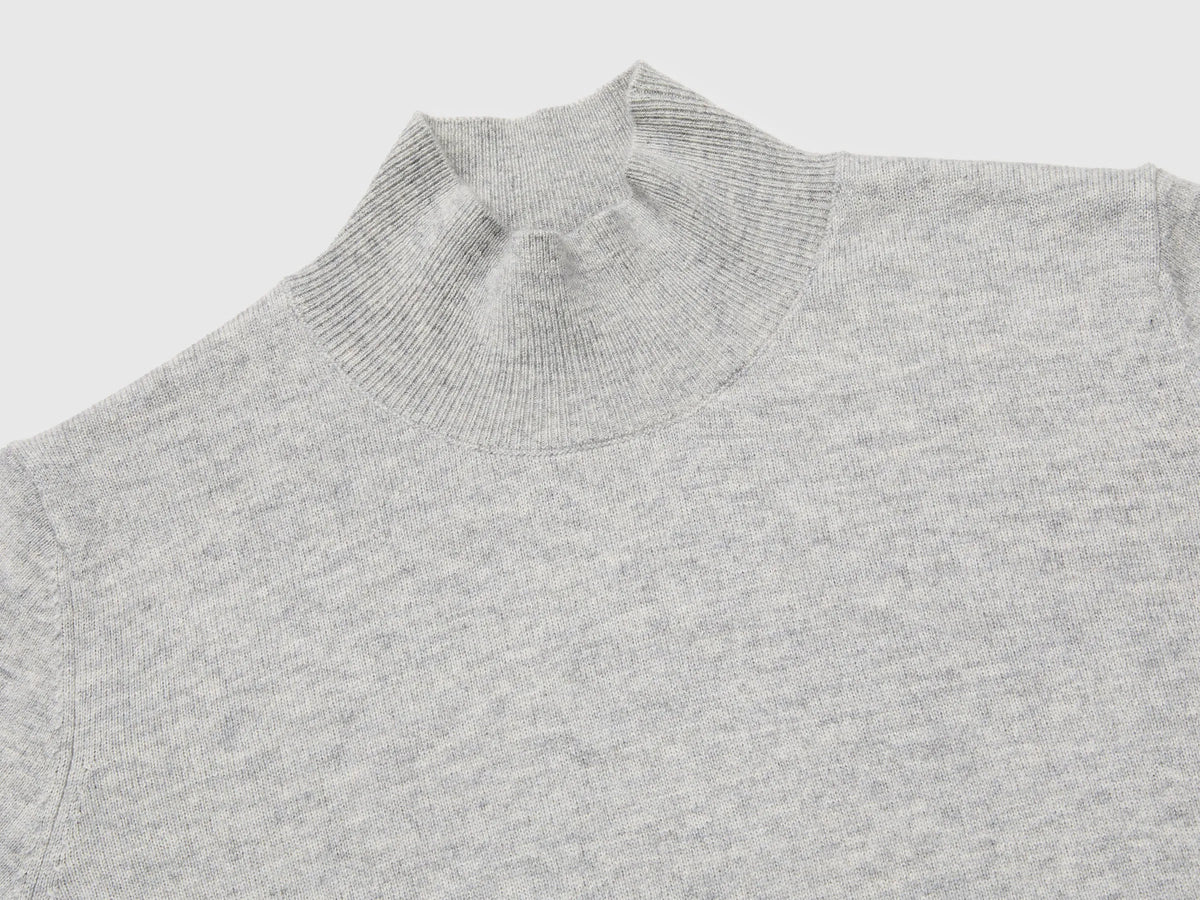 Benetton Light Gray Women Short-Sleeved Turtleneck Sweater SKU: 1B9YD204U_501 Image 03