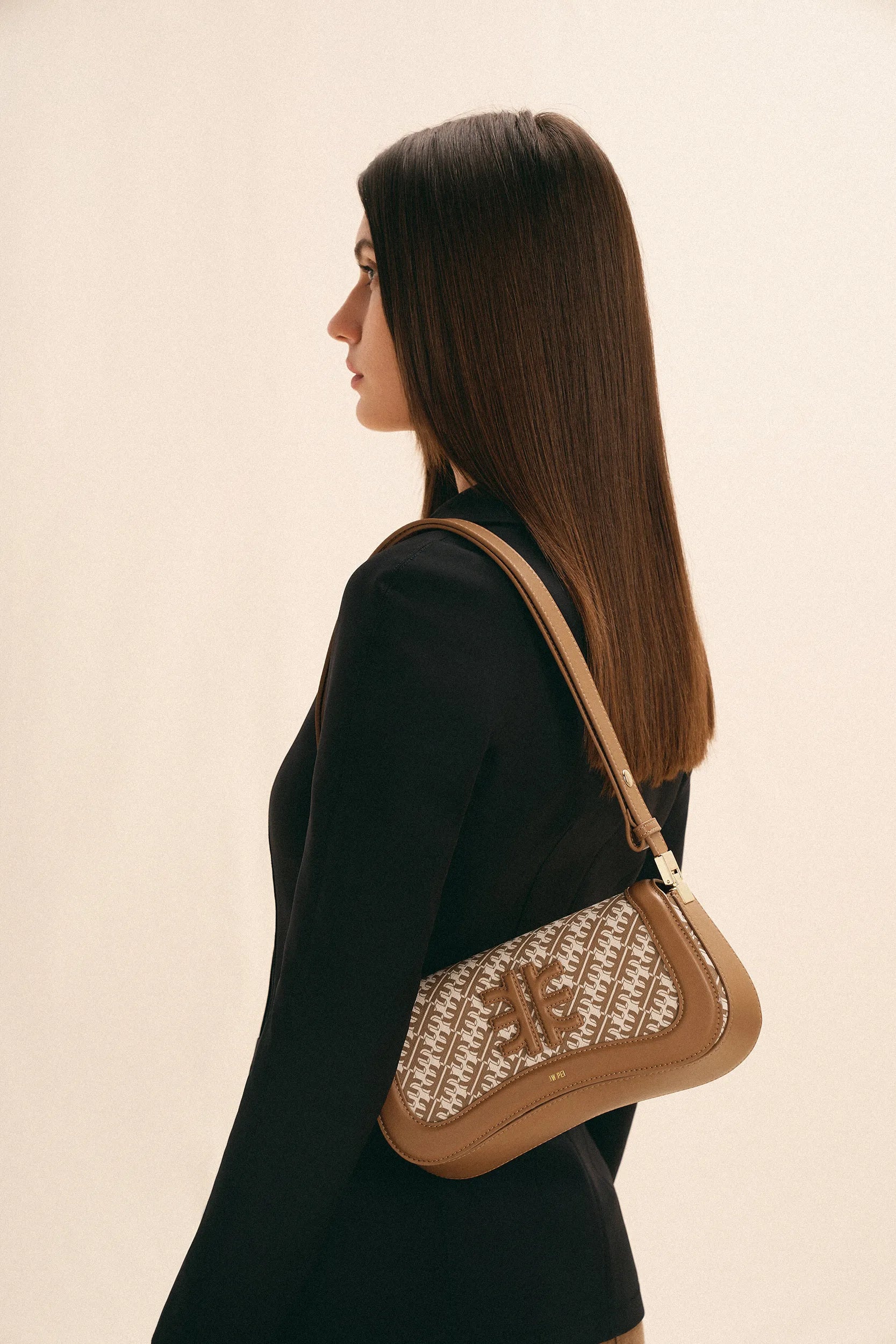 JW PEI_Brown_Fei Joy Shoulder Bags_1C56-32_Brown_06