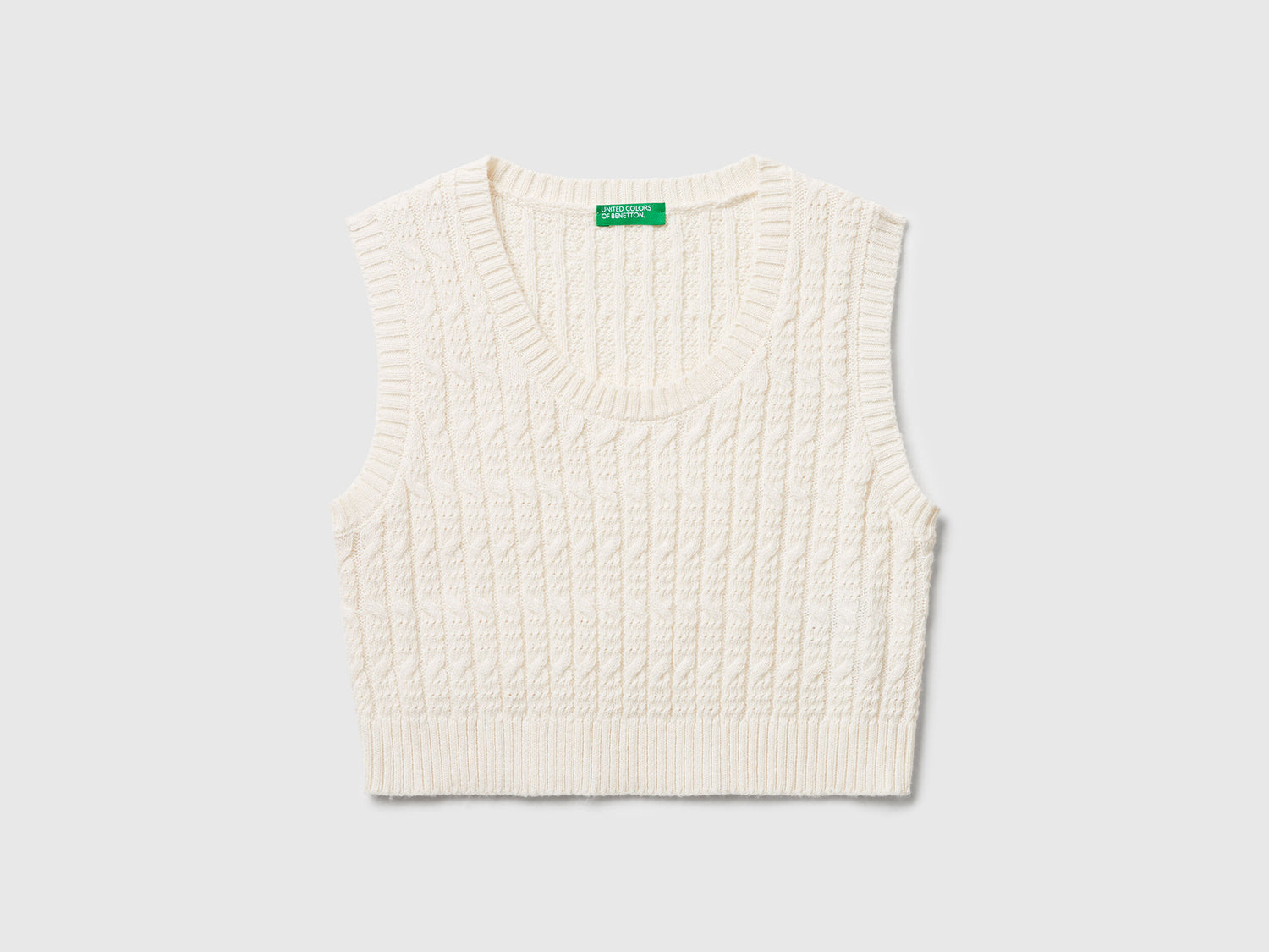 Benetton_Creamy White_Knit Vest with Cables_1D32C108Y_0R2_01