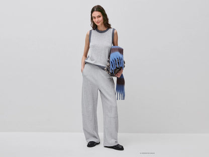 Benetton Light Gray Women 100% Wool Color Block Knitted Vest SKU: 1M6NE10I1_904 Image 03