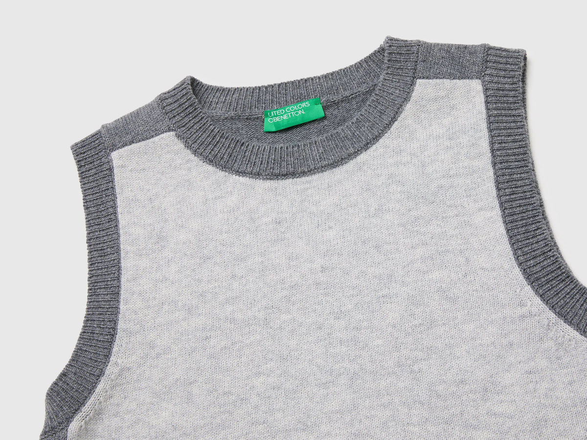 Benetton Light Gray Women 100% Wool Color Block Knitted Vest SKU: 1M6NE10I1_904 Image 07