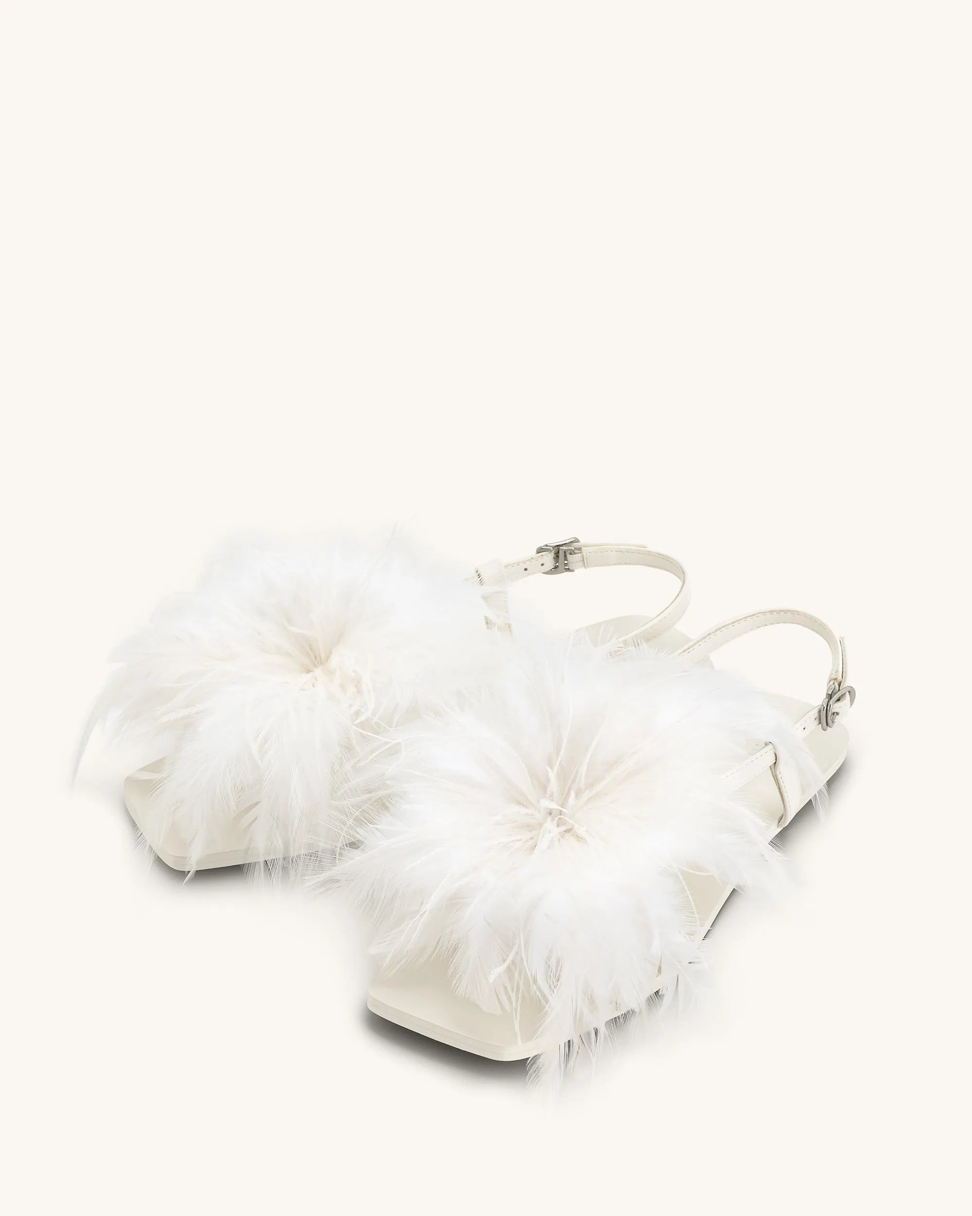 JW PEI_White_Fluffy Flats Sandals_1SDS37-2_White_02