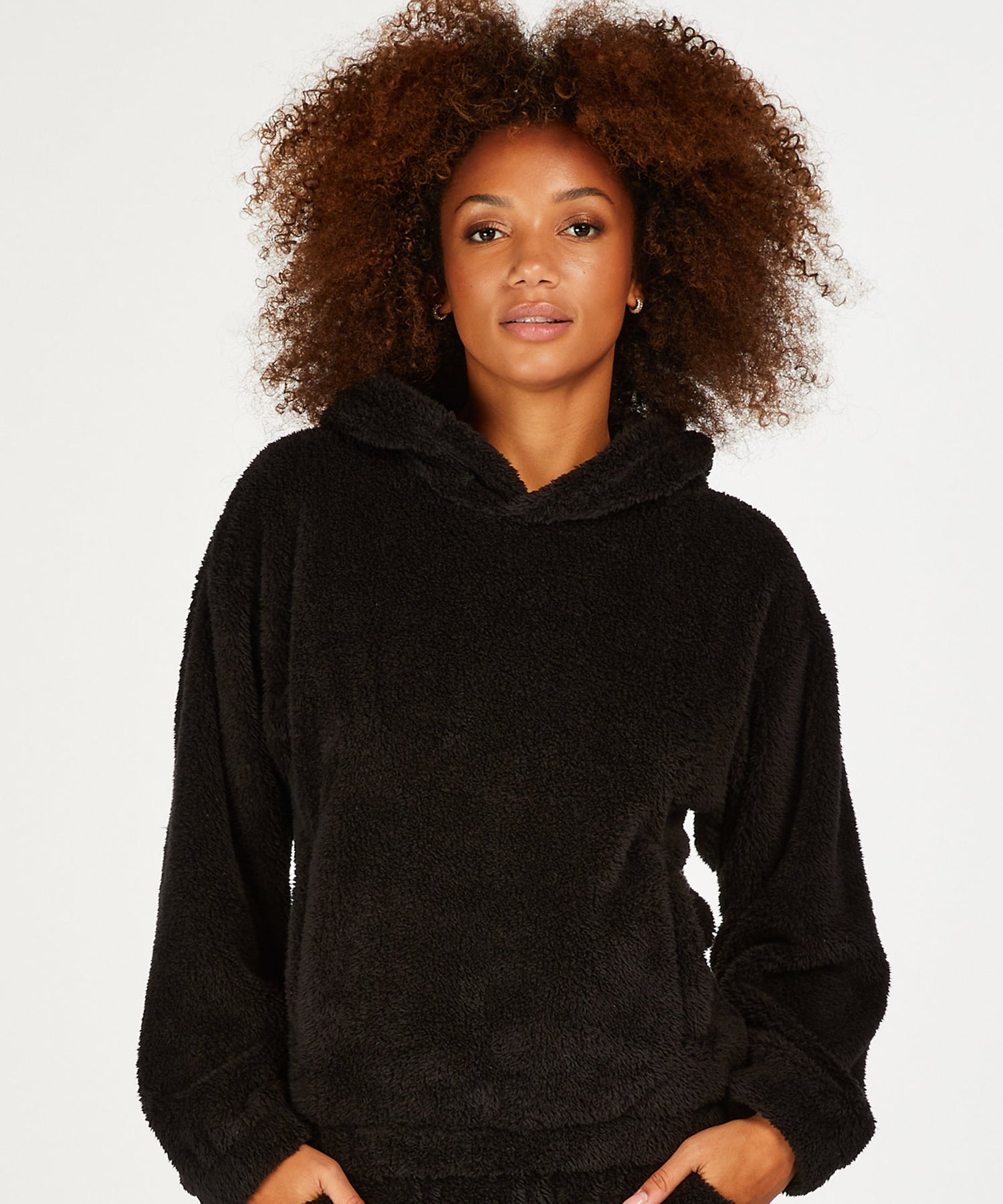 Hoody Long Sleeve Fleece Snuggle_200370_Black_01