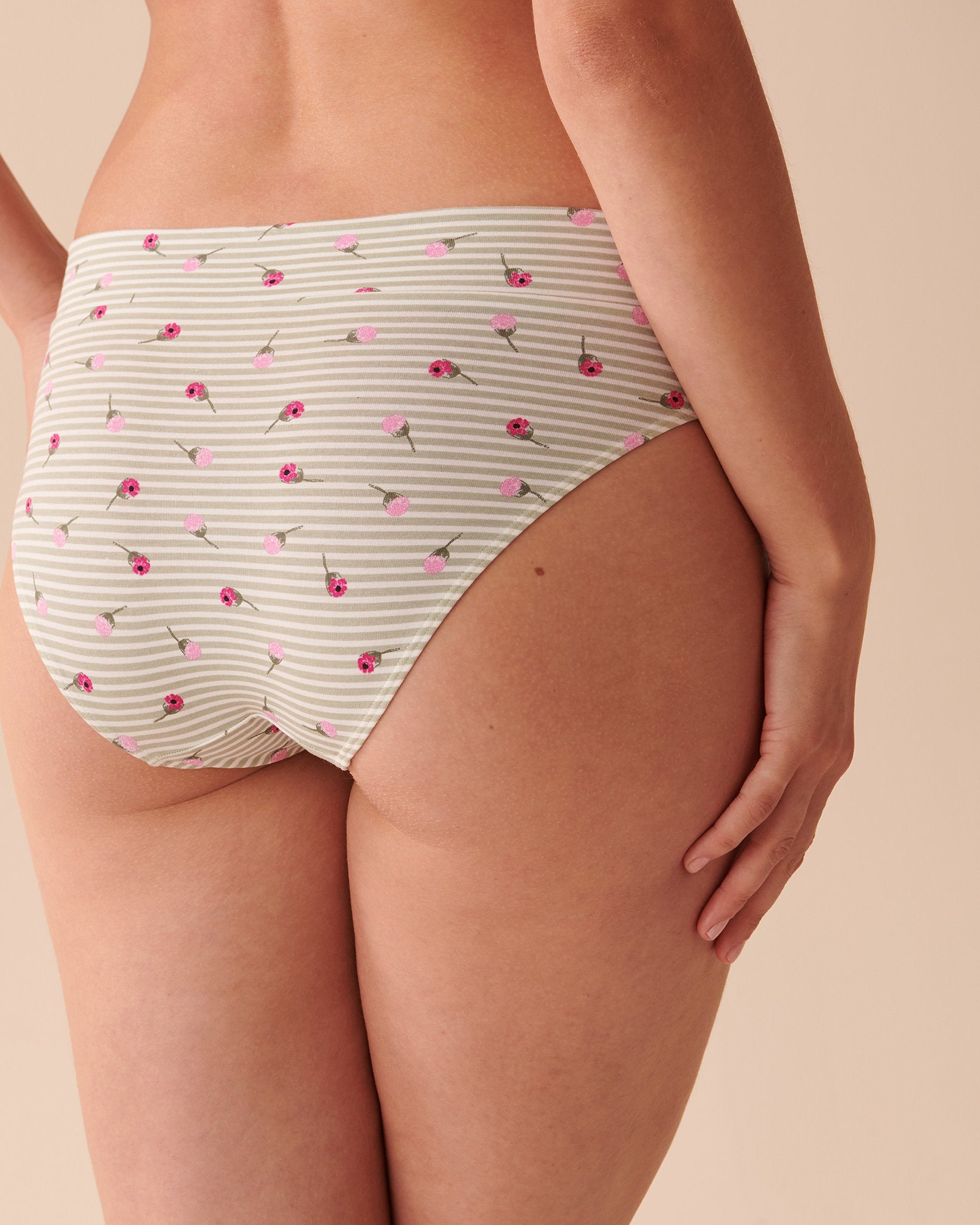 Cotton Bikini Style Briefs_20100413_P10362_02